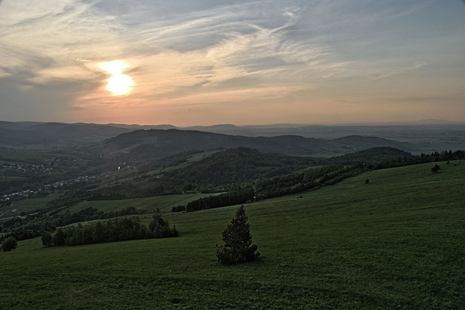 Nikon D3300 sample photo. Sunset, mountains, sky photography
