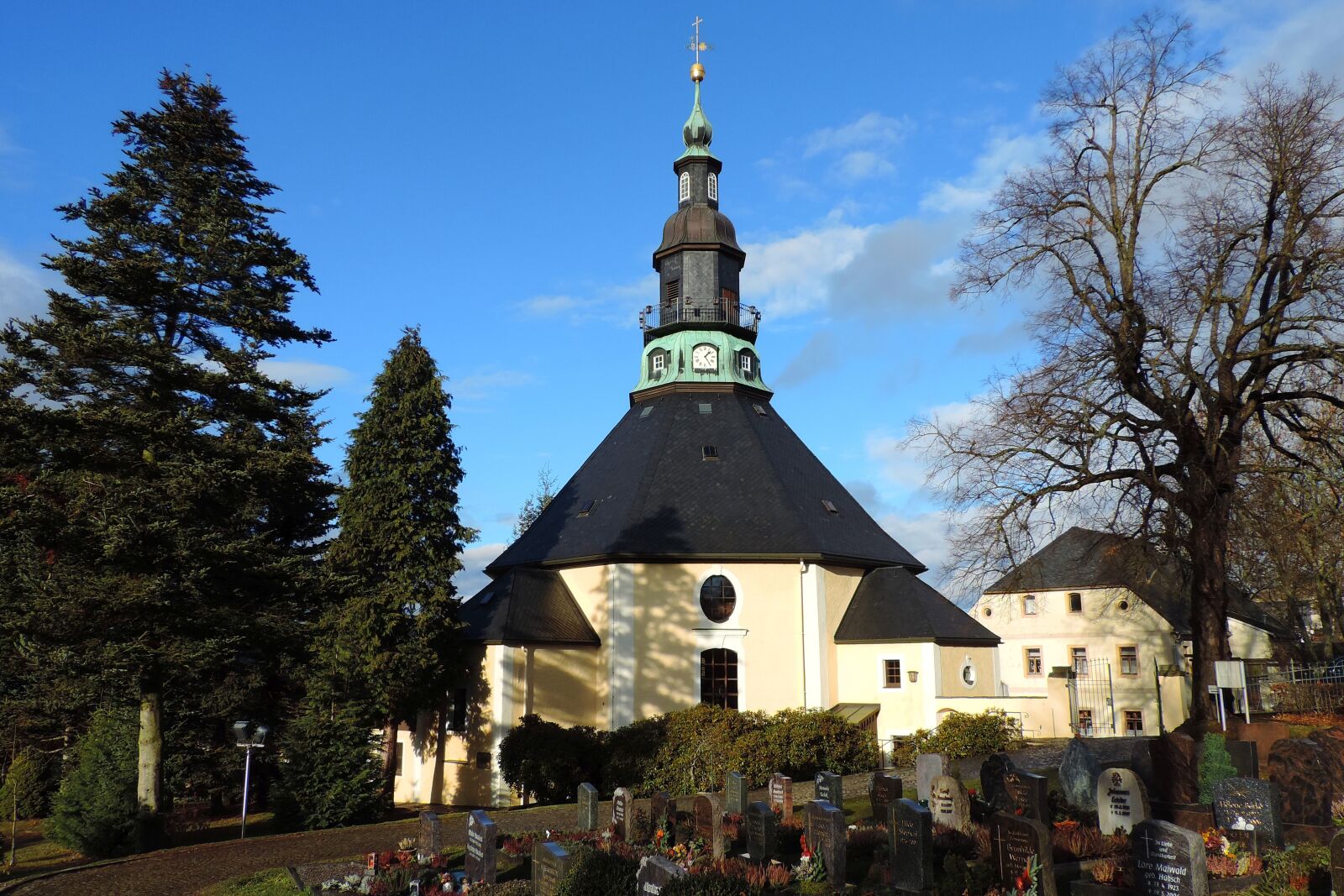 Nikon Coolpix P520 sample photo. Mountain church, seiffen, ore photography