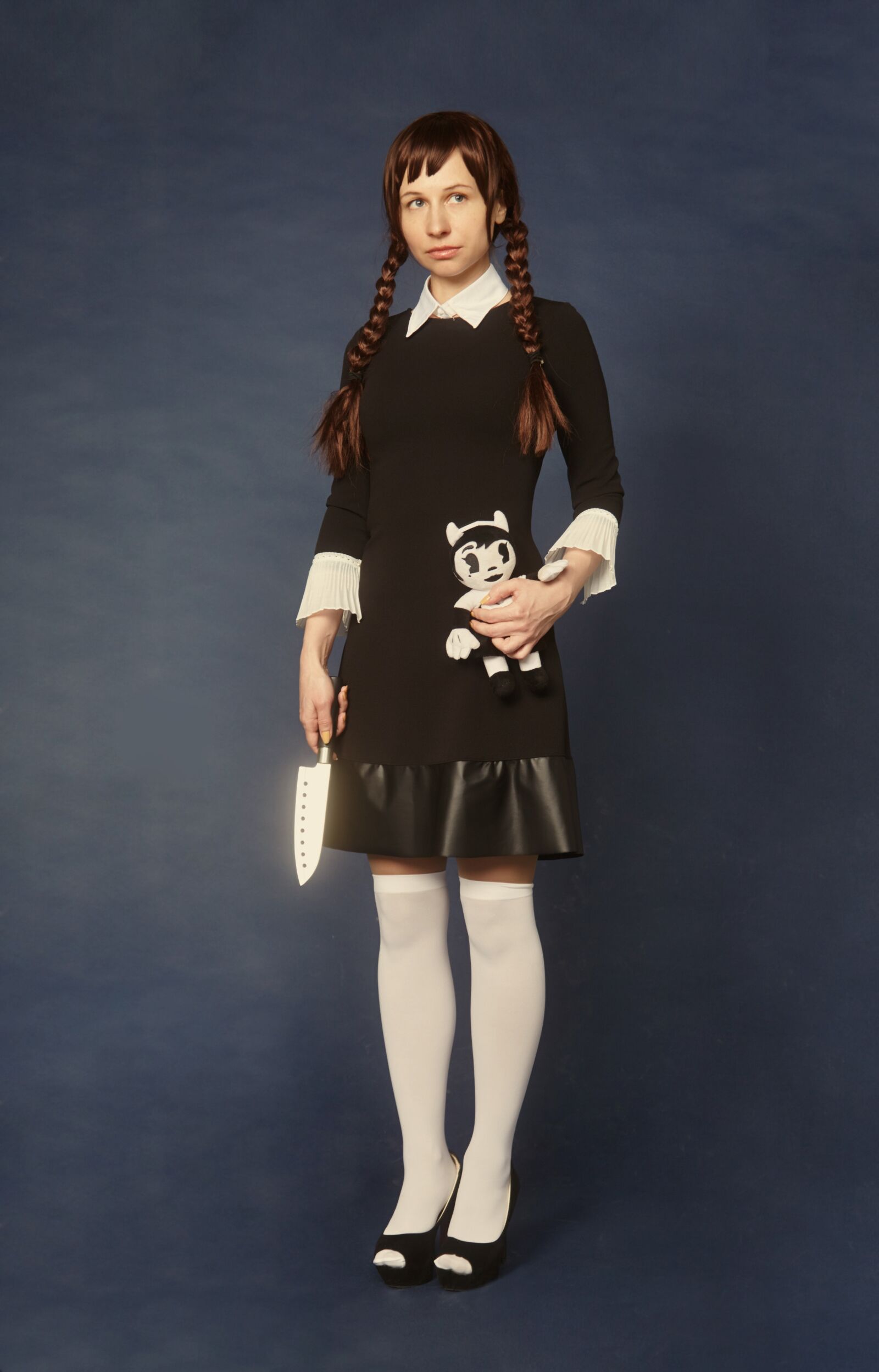 Canon EOS 5D Mark II sample photo. The addams family, wensday photography