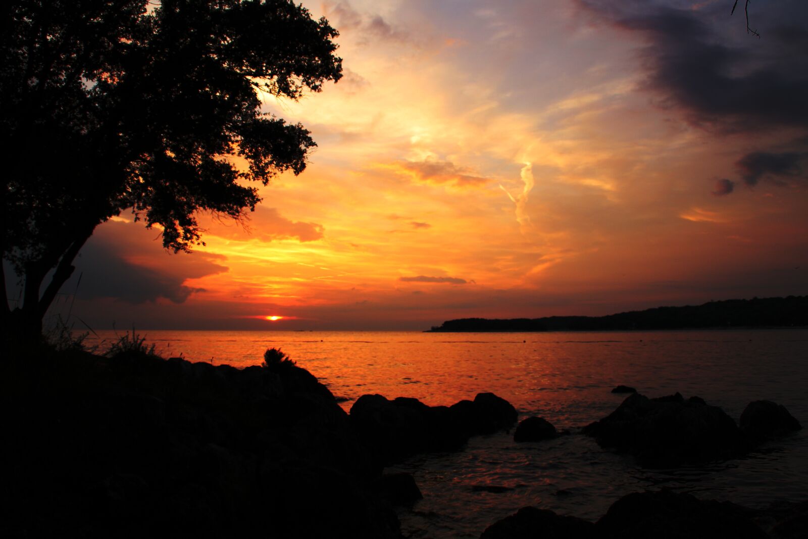 Canon EOS 1200D (EOS Rebel T5 / EOS Kiss X70 / EOS Hi) sample photo. Sunset, croatia, abendstimmung photography