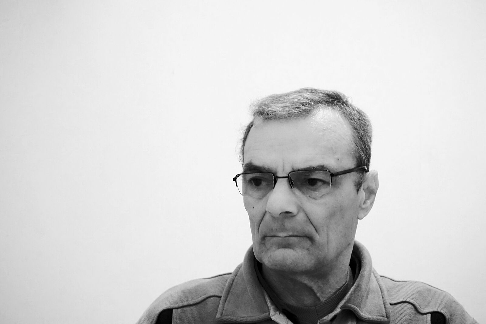 Sony a6000 sample photo. Fatigue, homme, homme, age photography