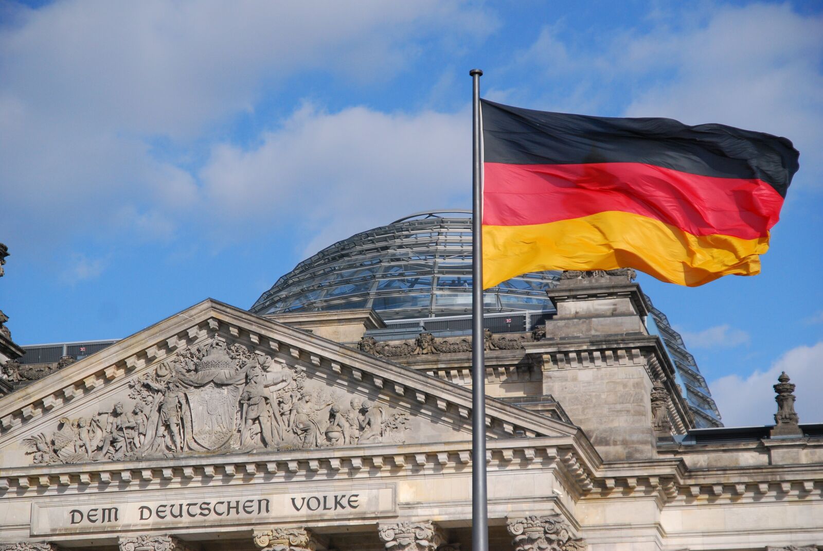 Nikon D80 sample photo. Reichstag, berlin, government buildings photography