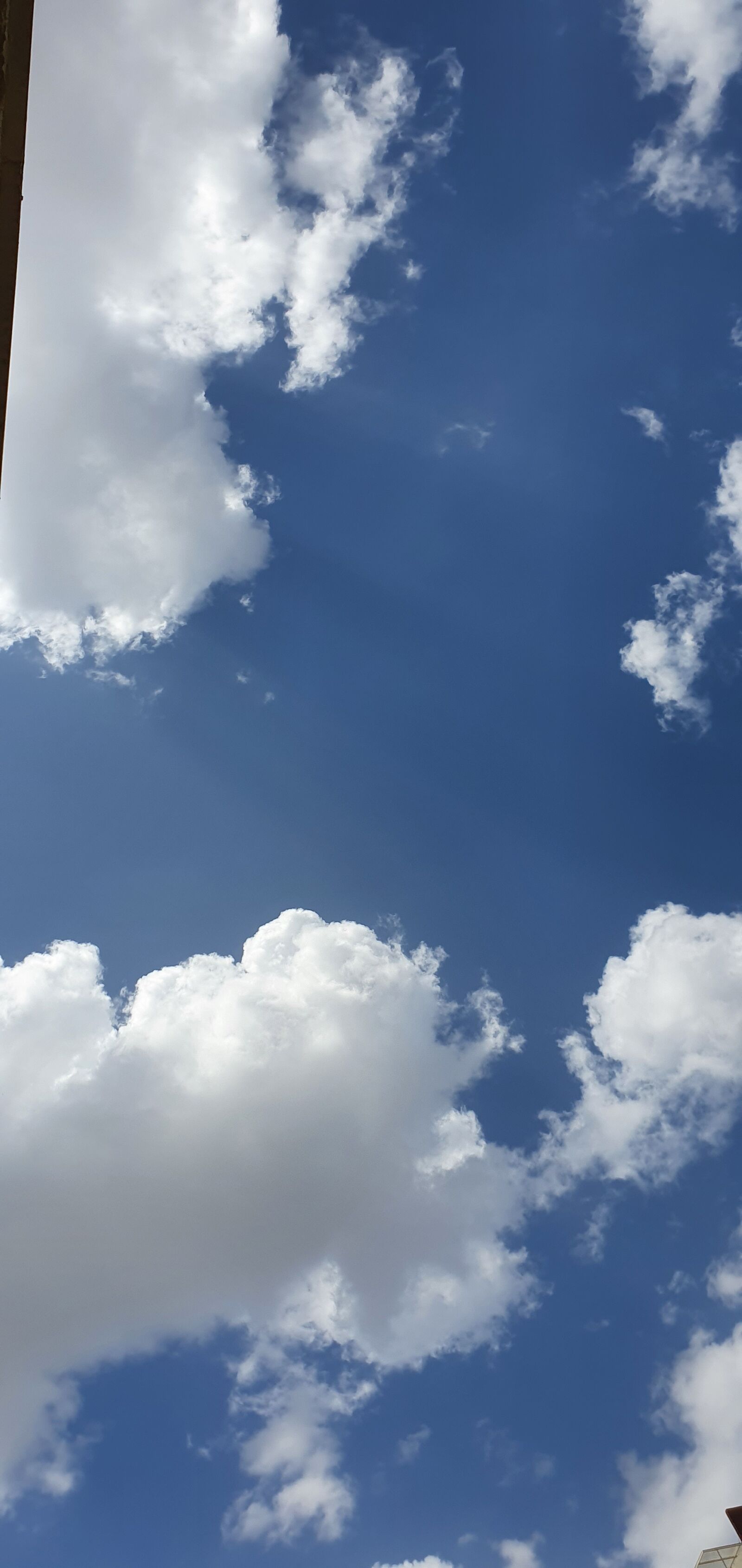 Samsung Galaxy S10 sample photo. Sky, clouds, nature photography