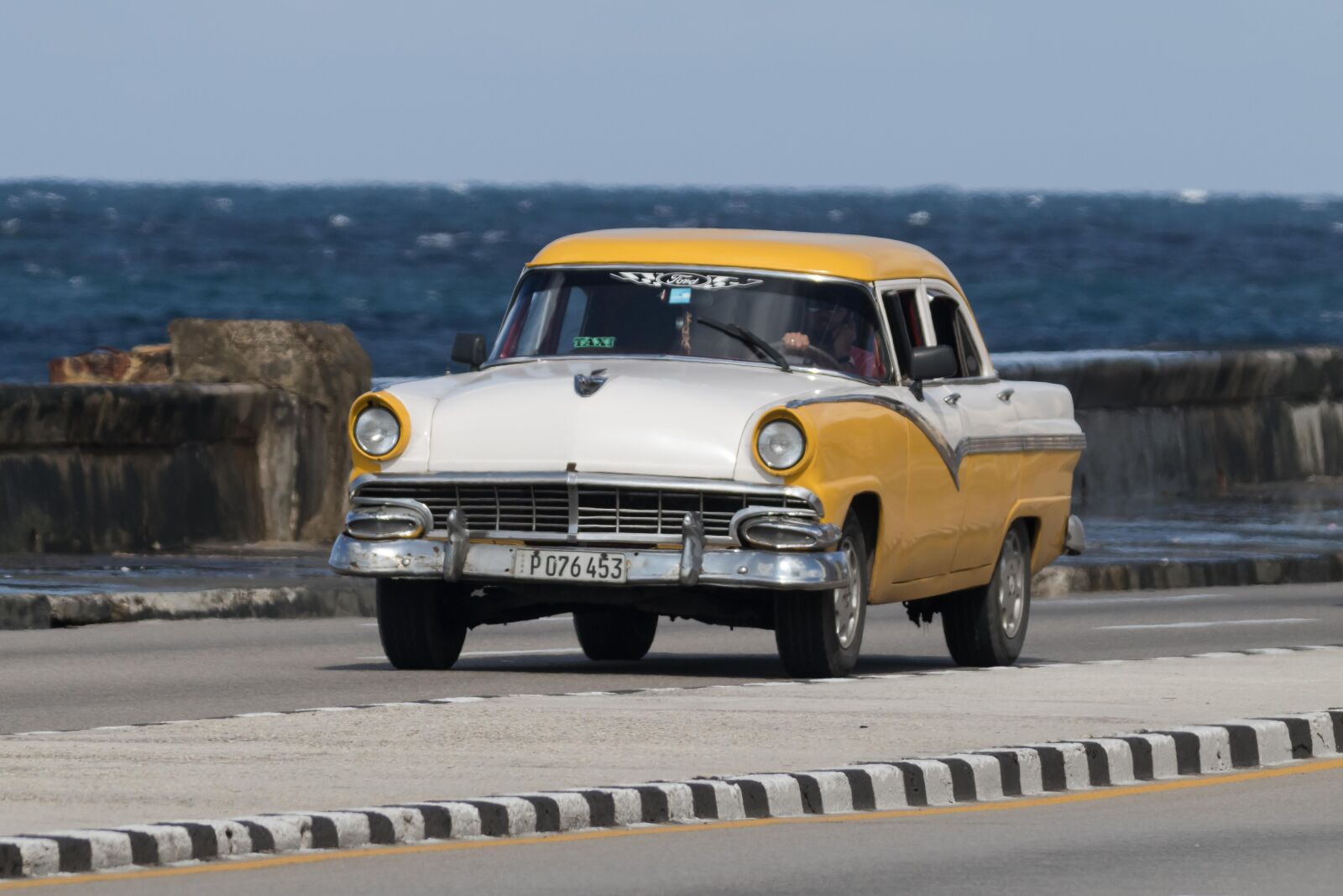 Canon EOS 7D Mark II sample photo. Cuba, habana, malecón photography