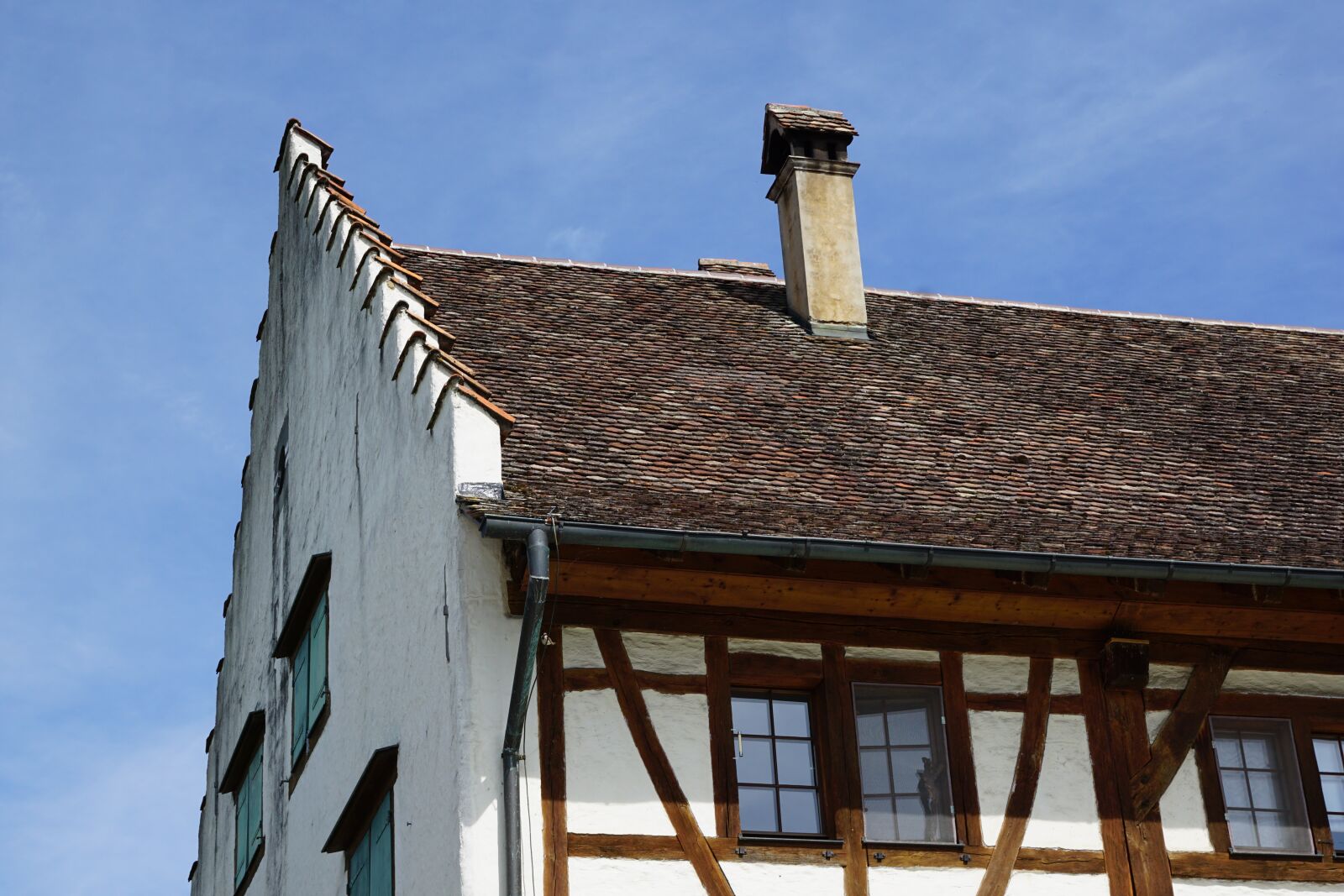 Sony DT 16-50mm F2.8 SSM sample photo. Truss, house, meersburg photography