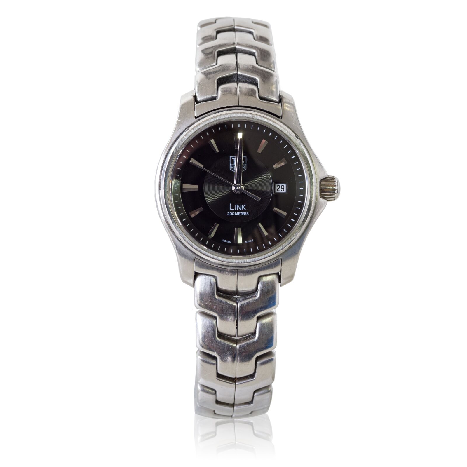 Olympus M.Zuiko Digital ED 12-100mm F4.0 IS Pro sample photo. Isolated, ladies watch, tag photography