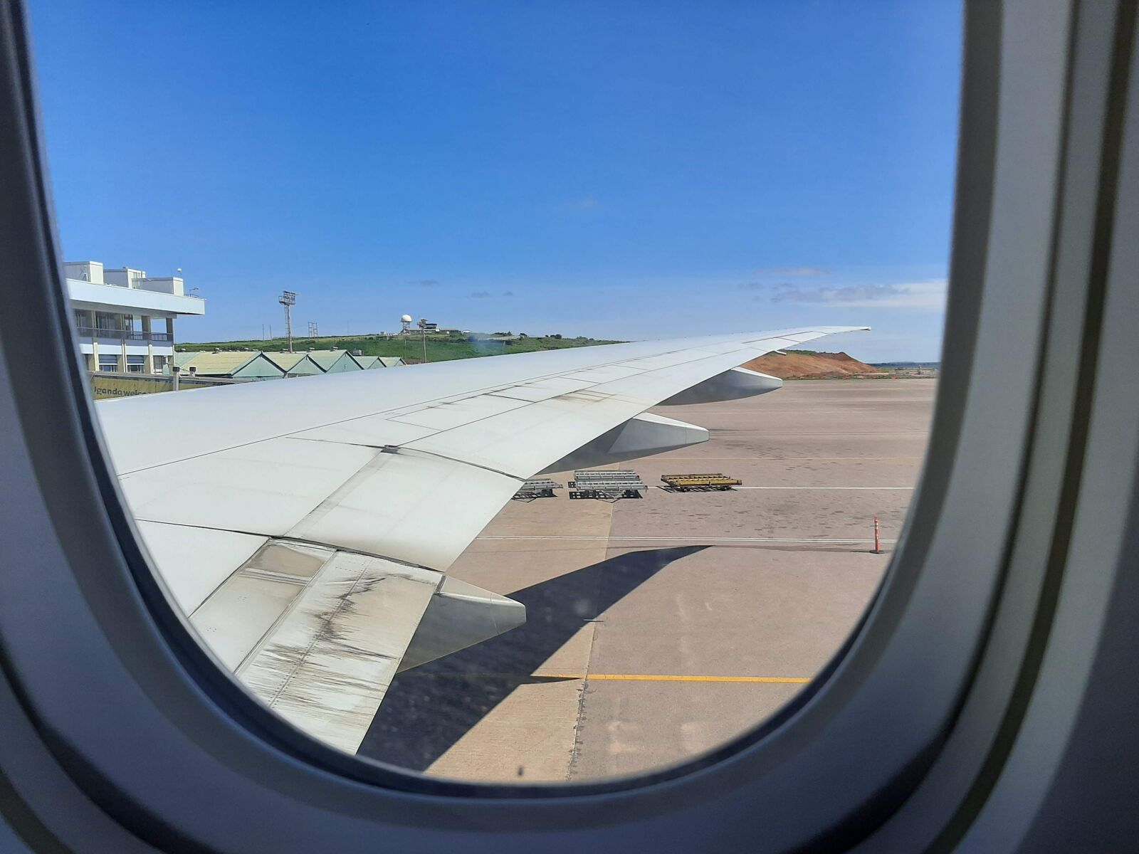 Samsung SM-A307FN sample photo. Airplane, wing, flight photography
