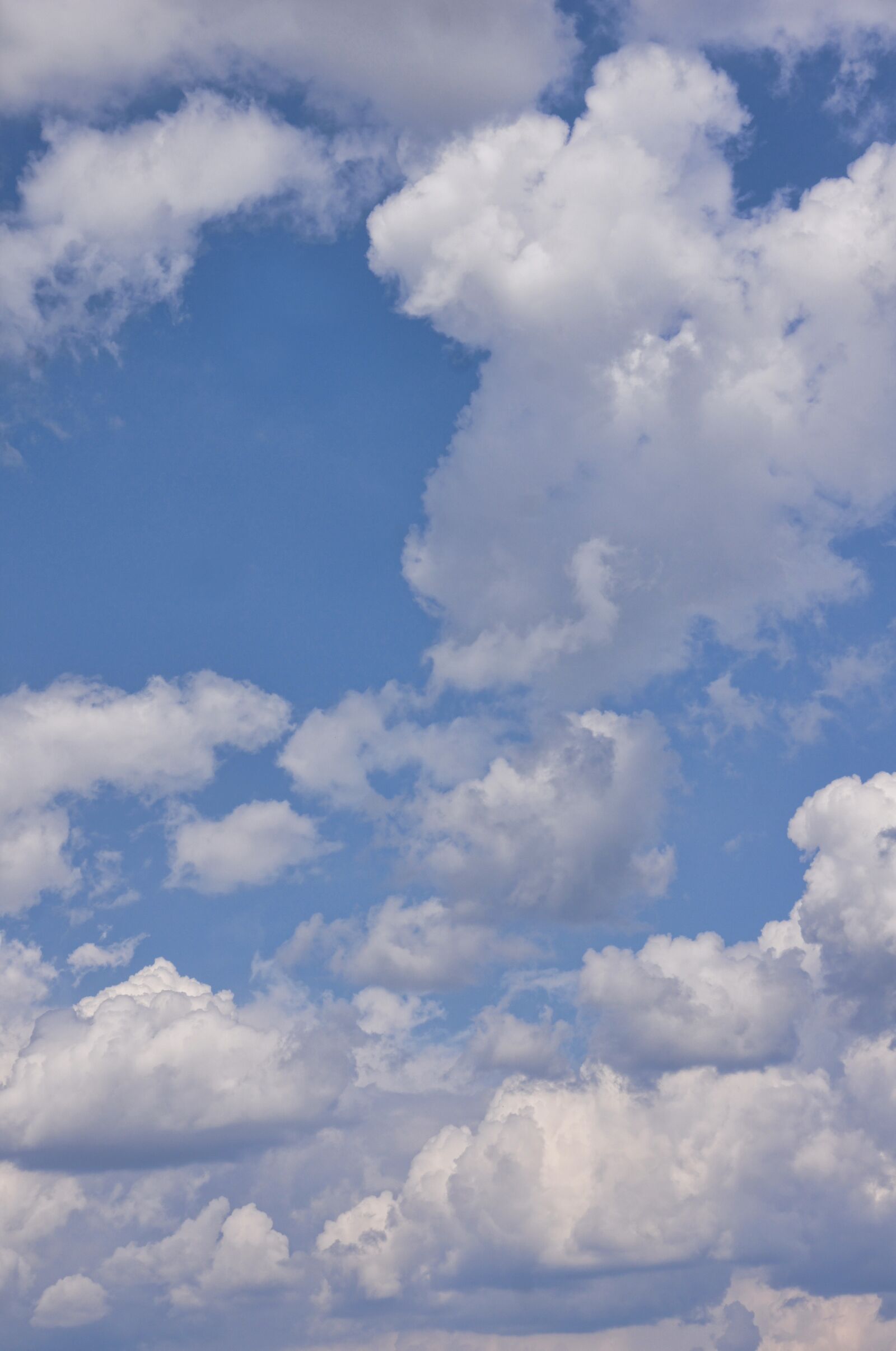 Sony Alpha DSLR-A580 sample photo. Clouds, sky, blue photography