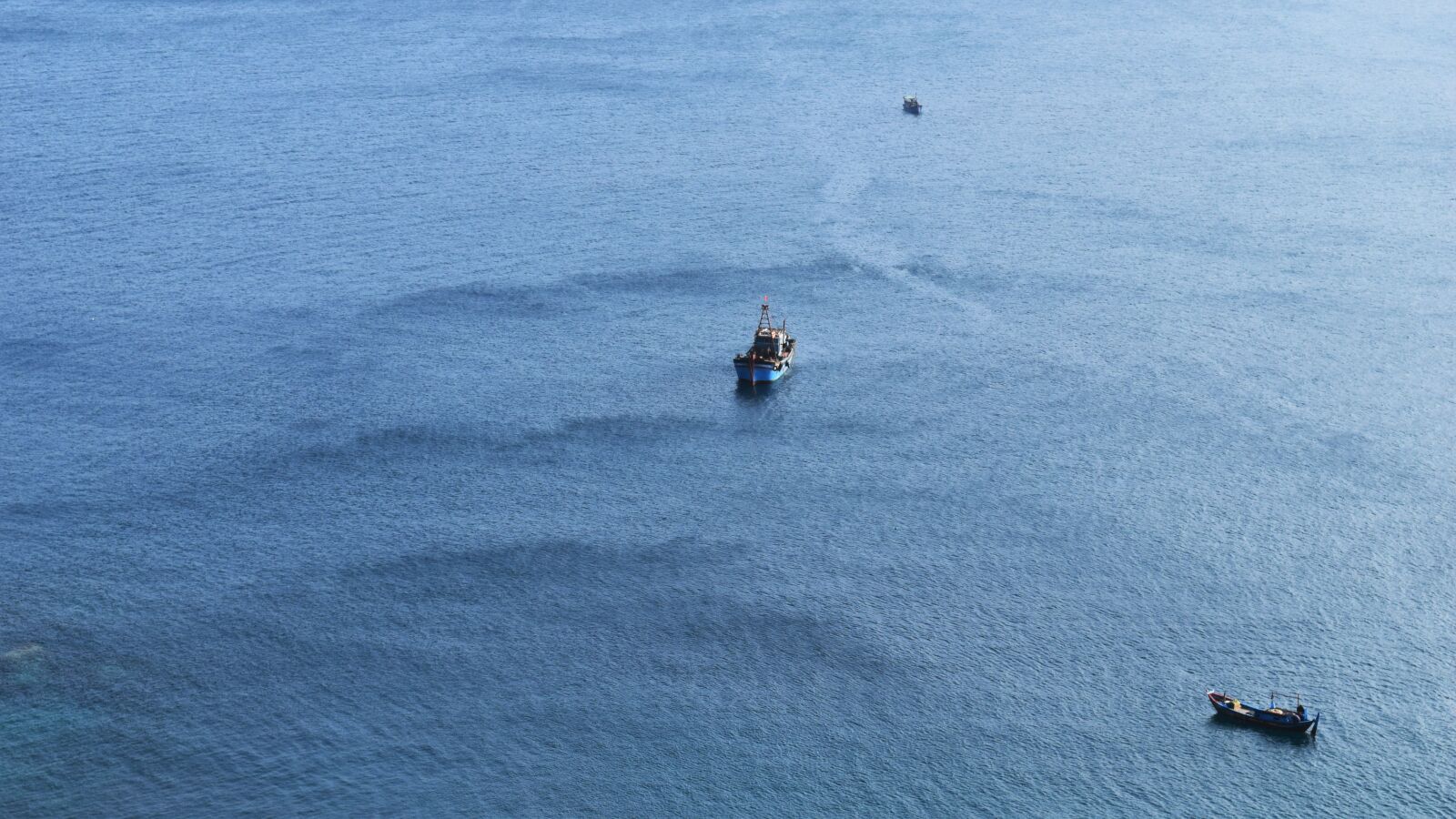 Nikon D3300 sample photo. Sea, boat, fishing photography