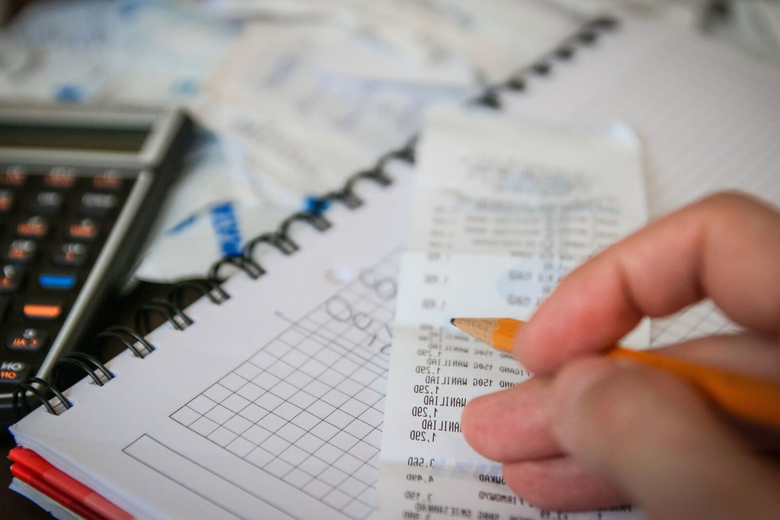 Canon EOS 70D sample photo. Account, calculator, economy, finance photography