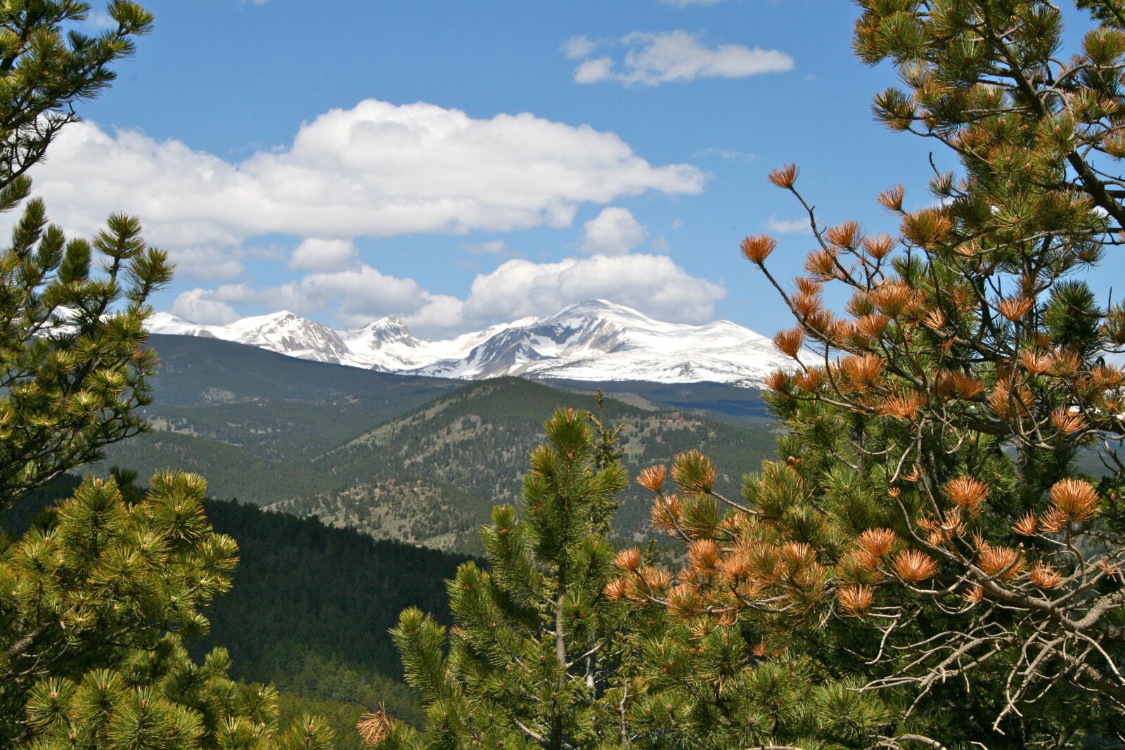 Canon EOS 400D (EOS Digital Rebel XTi / EOS Kiss Digital X) sample photo. Boulder, colorado, mountains photography