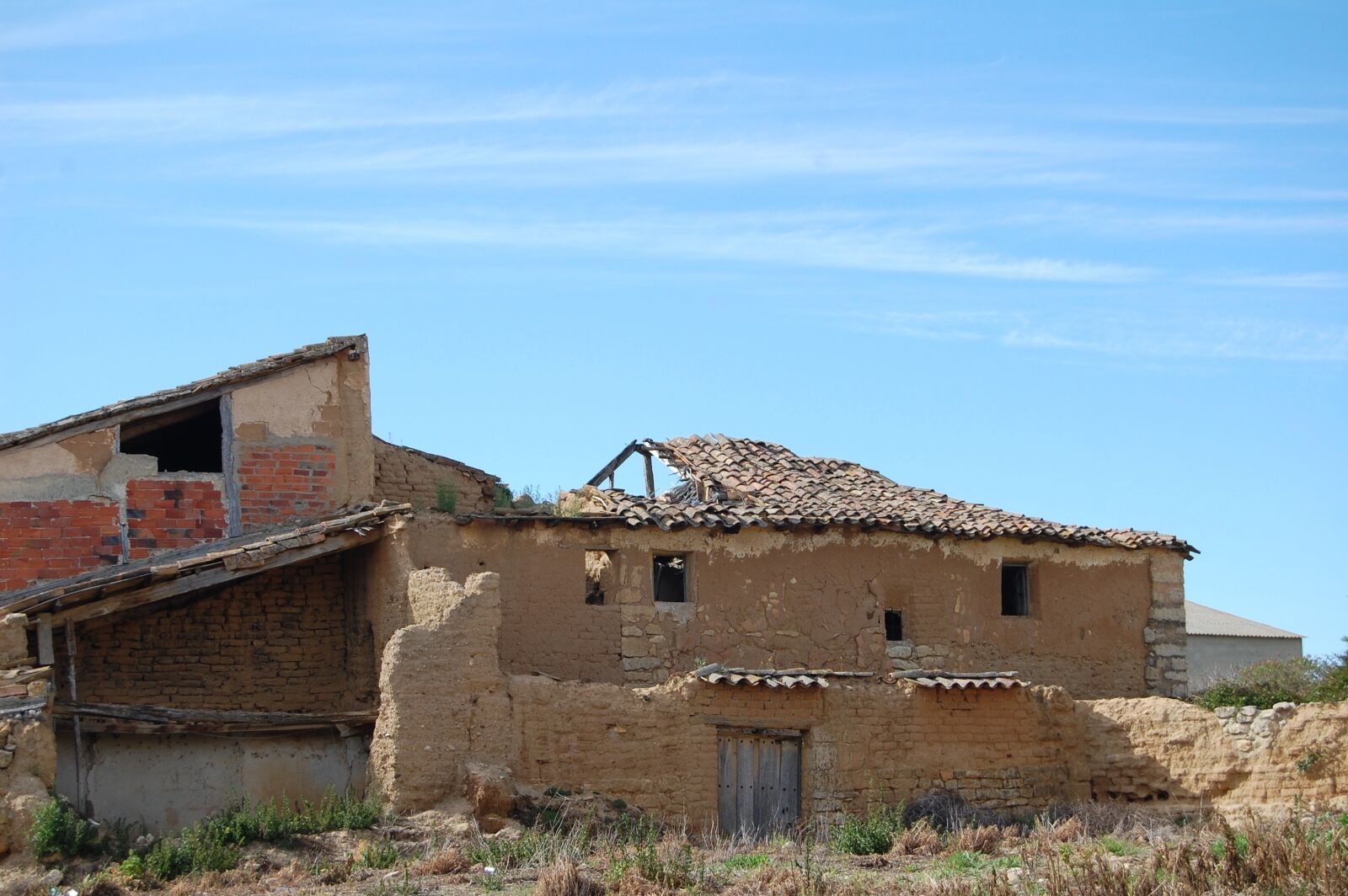 Nikon D40 sample photo. Abandoned, no people, old photography