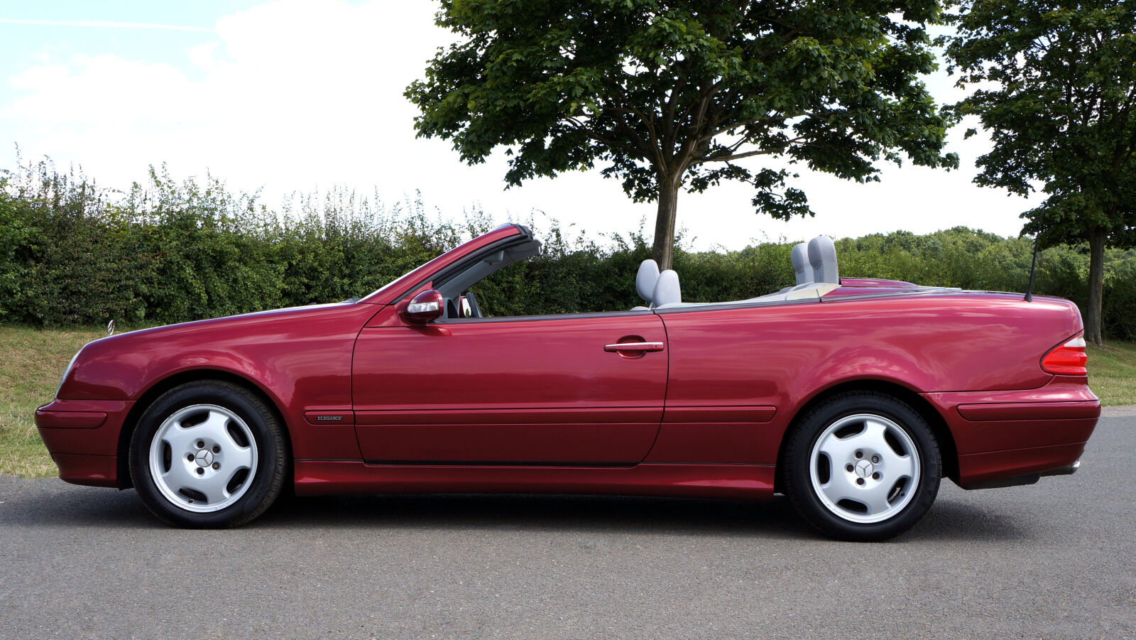 Sony Alpha NEX-5N sample photo. Alloy, automobile, car, convertible photography