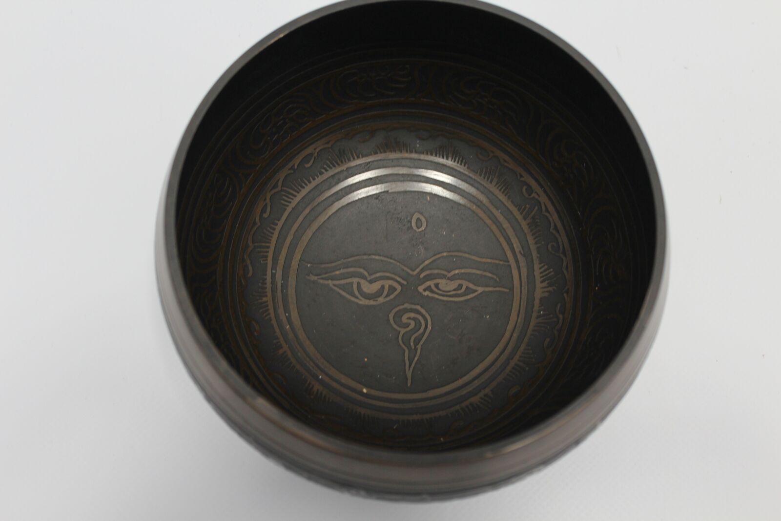 Canon EOS 1200D (EOS Rebel T5 / EOS Kiss X70 / EOS Hi) sample photo. Bowls, meditation, bowl photography