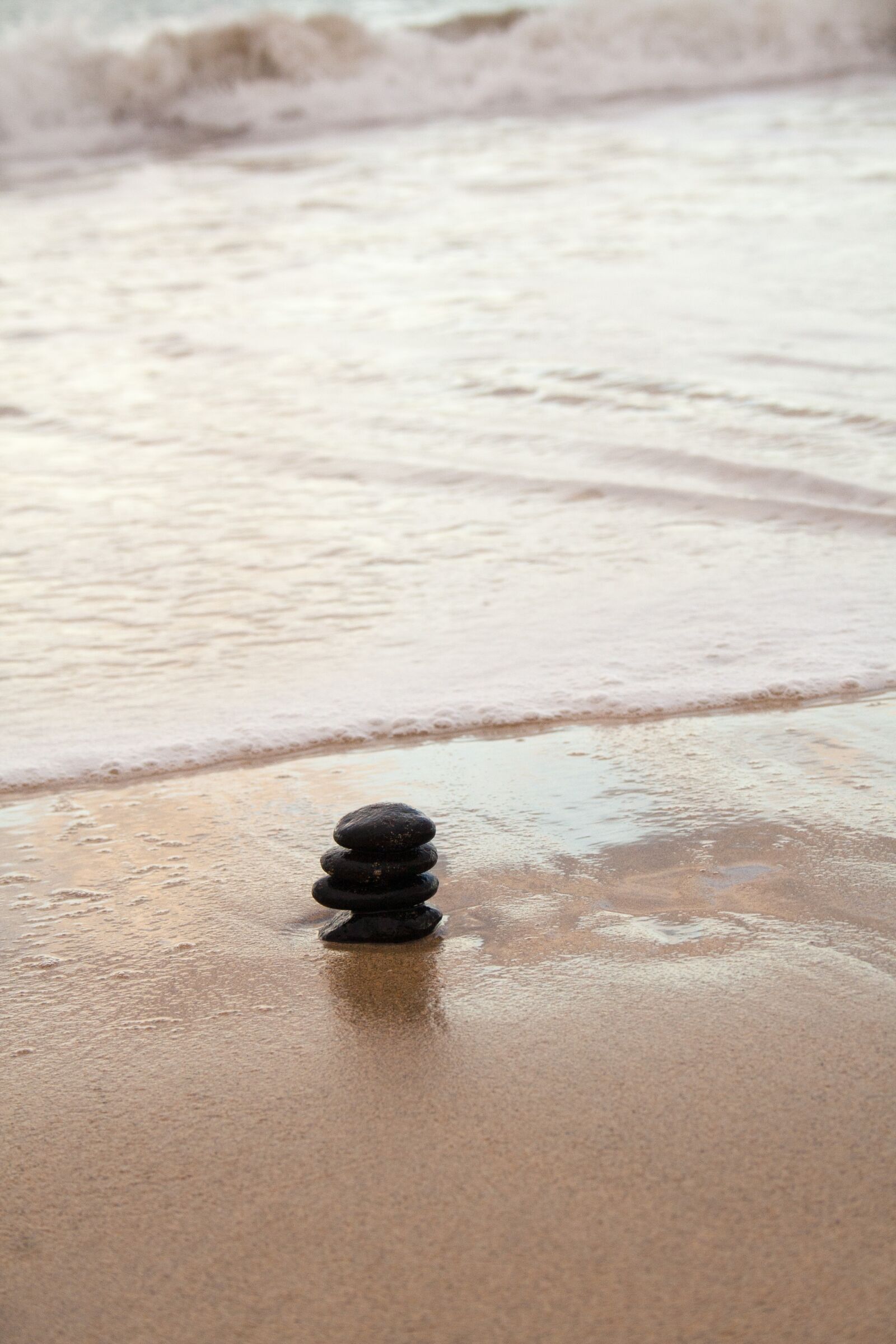 Canon EOS 350D (EOS Digital Rebel XT / EOS Kiss Digital N) sample photo. Stones, harmony, sea photography
