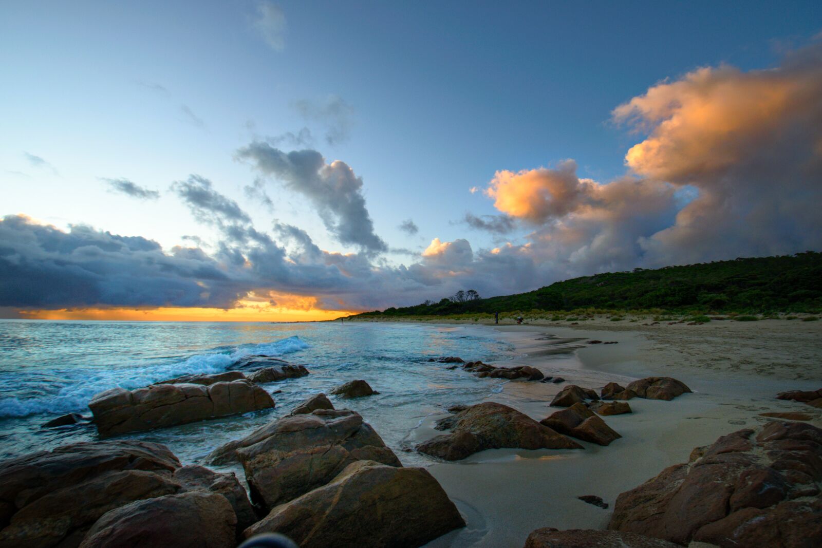 Nikon D3300 sample photo. Sunrise, beach, dawn photography