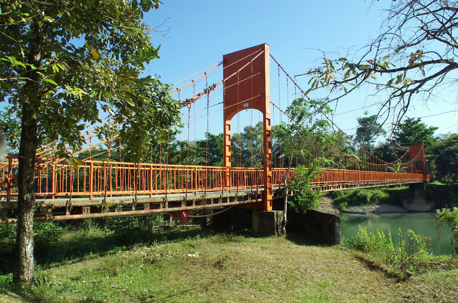 Pentax K-5 sample photo. Laos, vang vieng, bridge photography