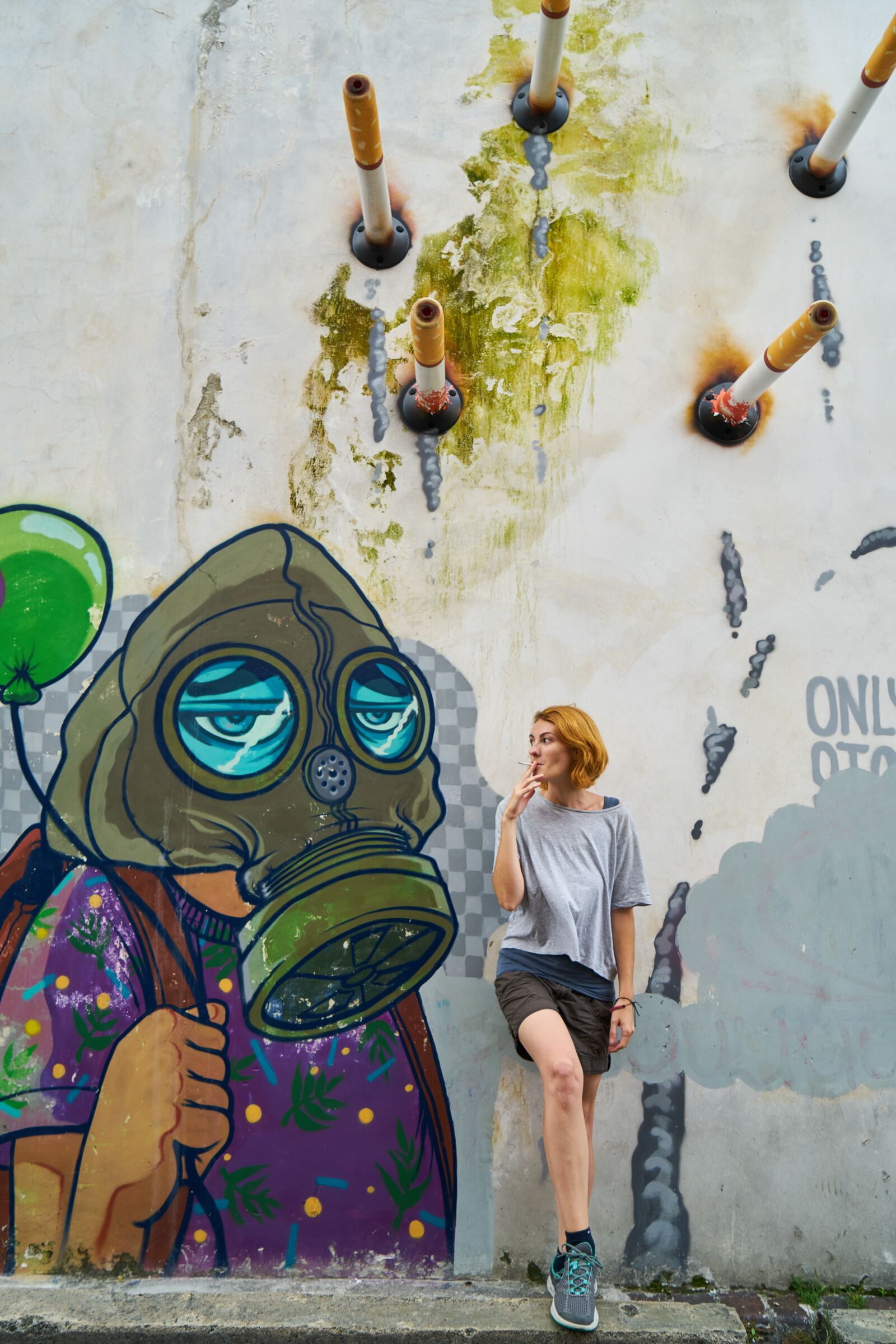 Sony a7R II sample photo. Graffiti, woman, drawing photography