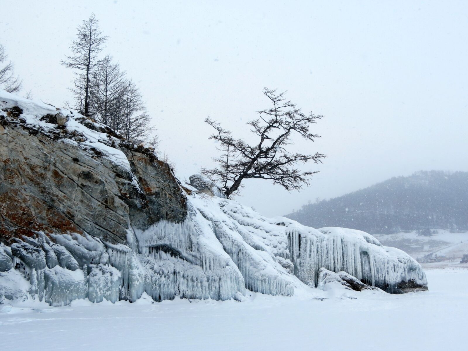 Canon PowerShot SX40 HS sample photo. Baikal, lake, winter photography