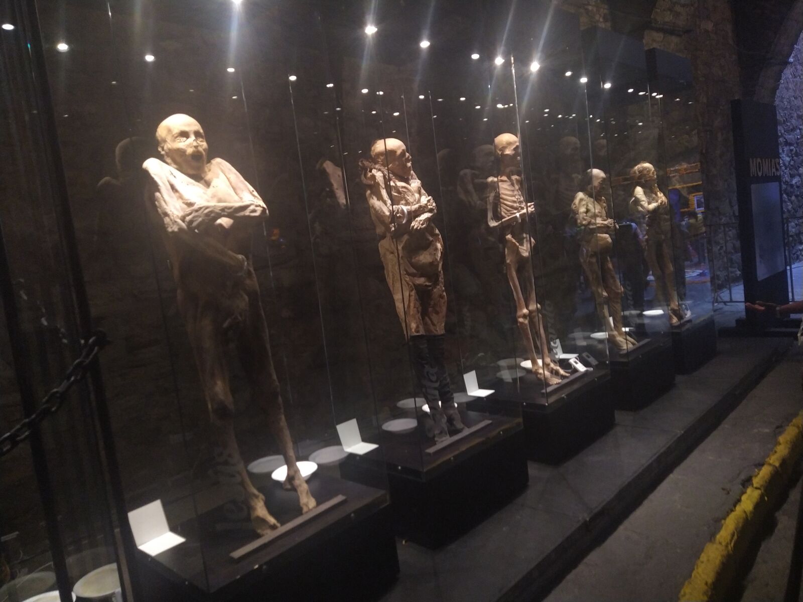 Xiaomi Redmi Note 7 sample photo. Mummies, of, guanajuato photography