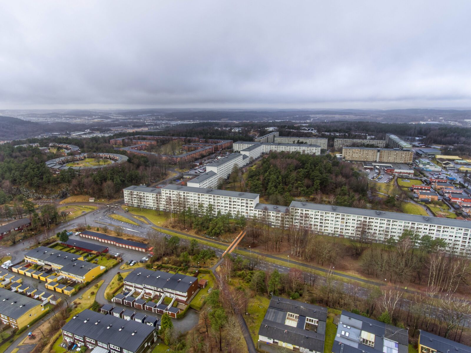 DJI FC330 sample photo. City, cityscape, architecture photography