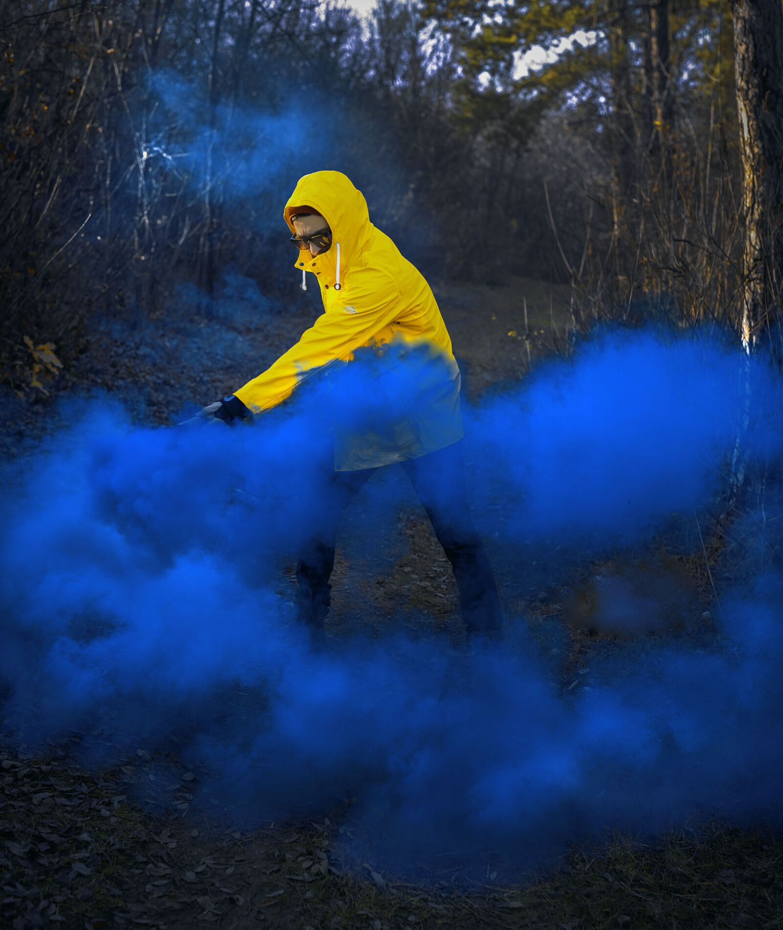Nikon D810 sample photo. Portrait, smoke, bomb photography