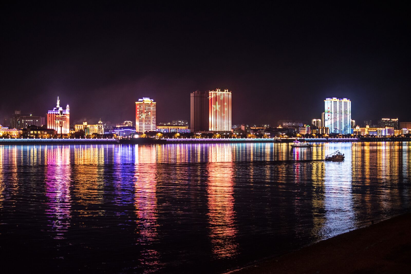 Nikon D5300 sample photo. Night, river, reflection photography