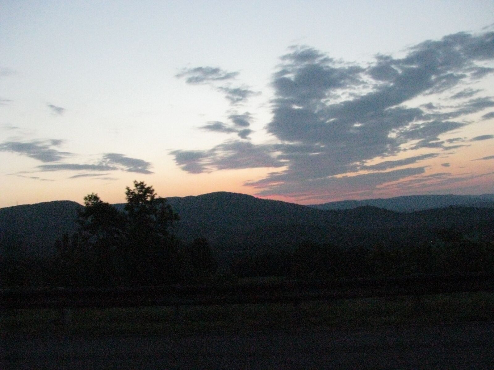 Canon POWERSHOT SX100 IS sample photo. Mountain, sunset, landscape photography