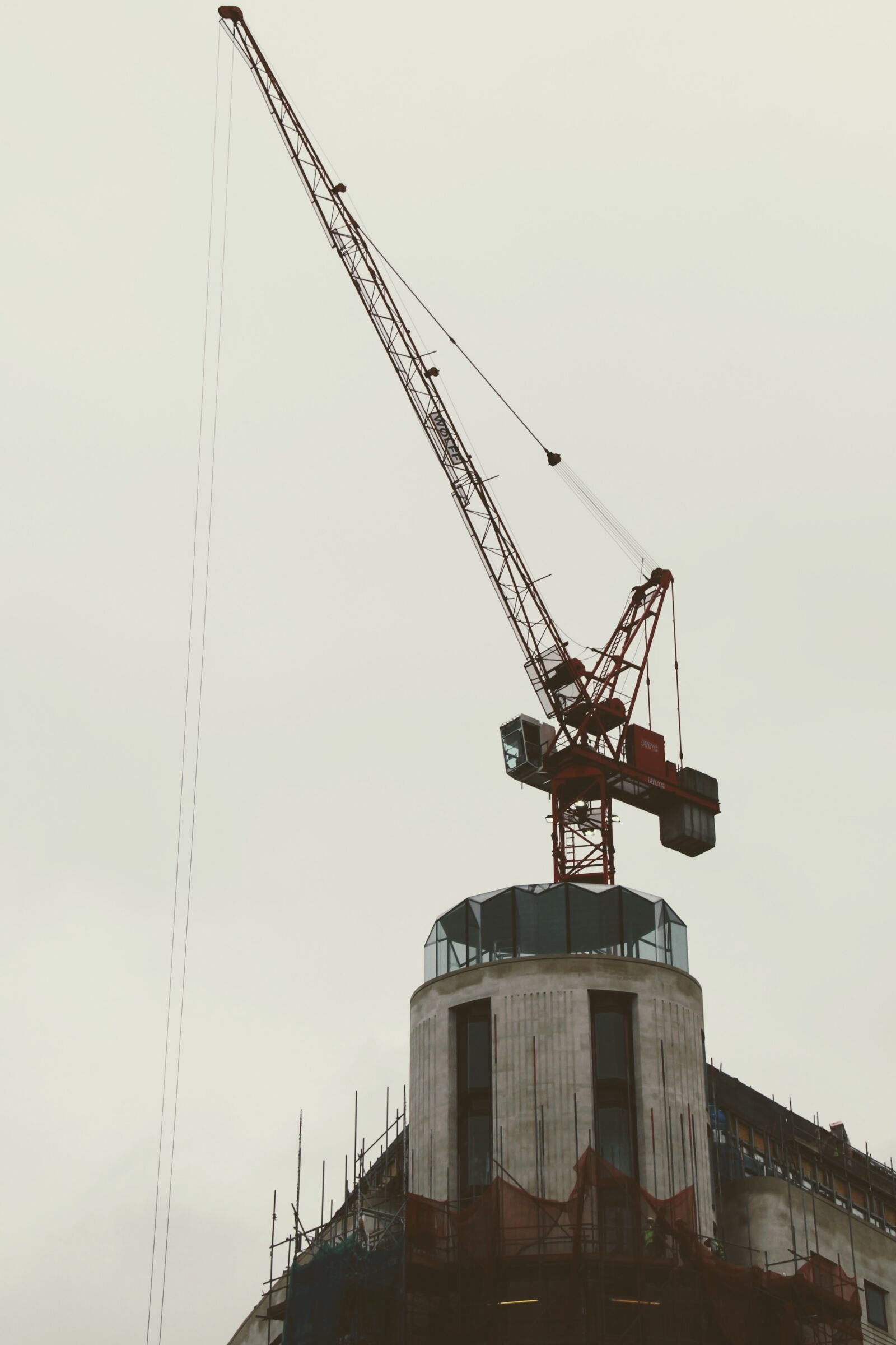 Canon EOS 60D sample photo. London, construction work, crane photography