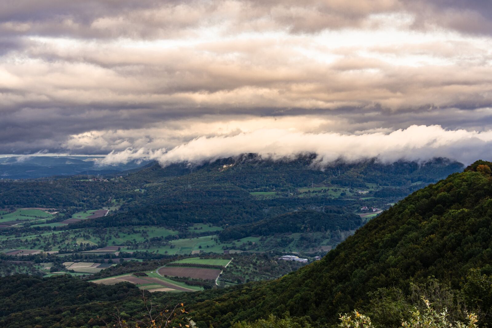 Nikon D7200 sample photo. Mountains, fog, landscape photography