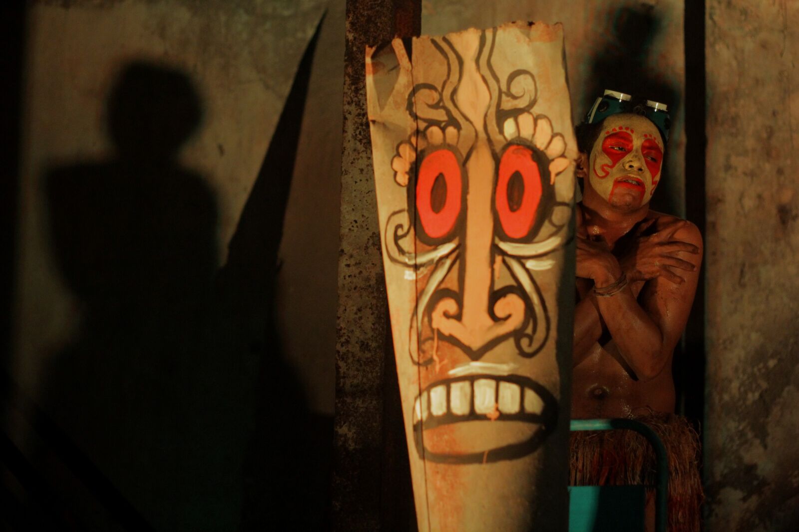 Canon EOS 60D + Canon EF 50mm F1.8 II sample photo. Papuan, indonesian, show photography