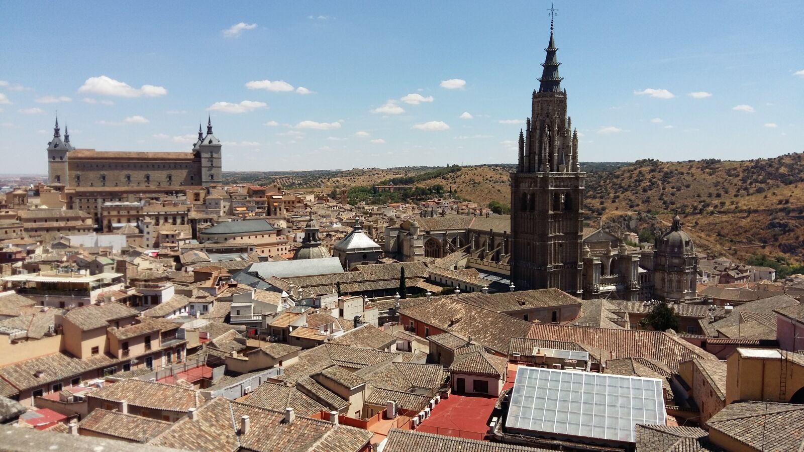 Samsung Galaxy A5 sample photo. Toledo, old town, castile photography