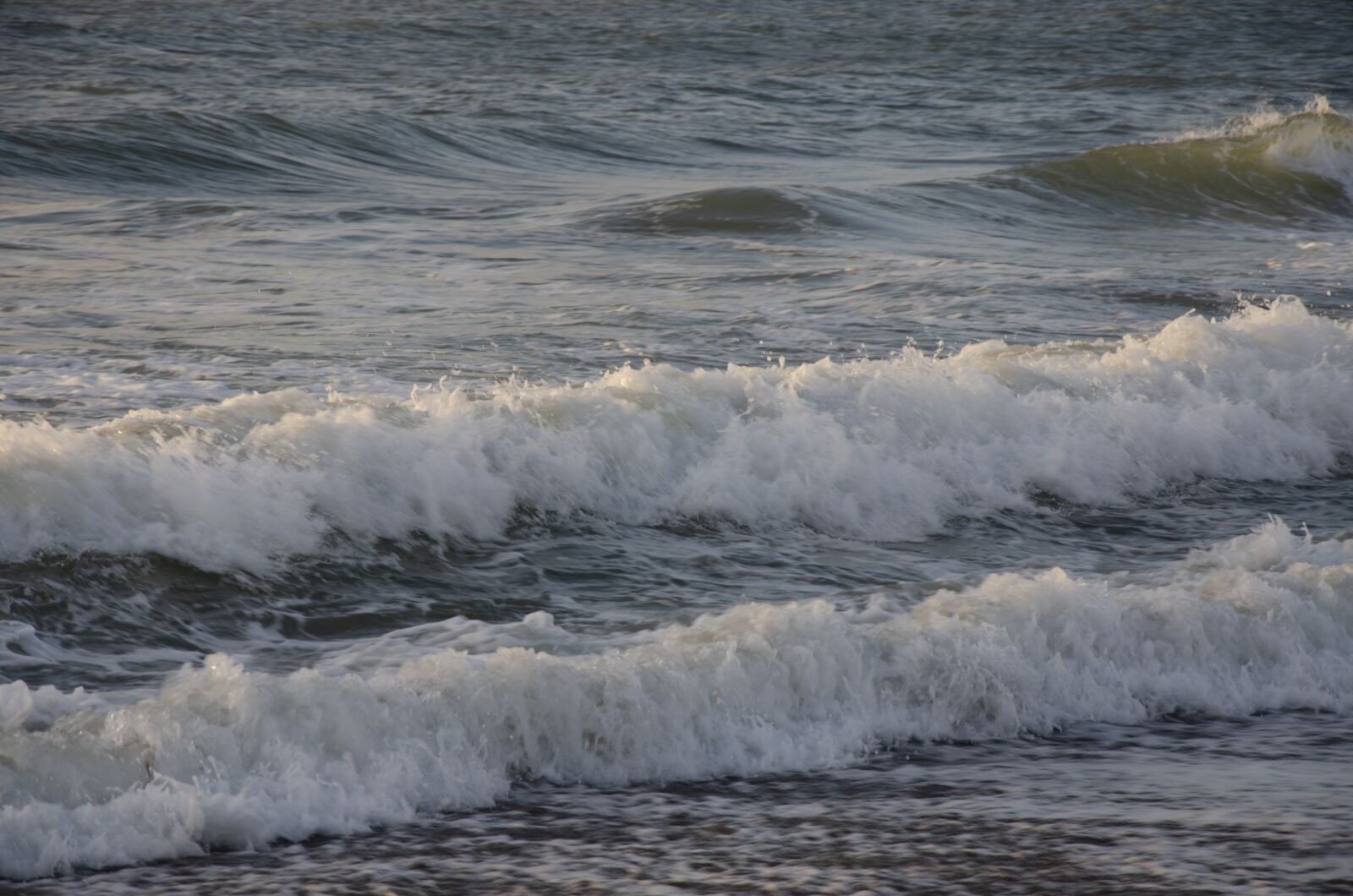 Nikon D7000 sample photo. Sea, waves, sunset photography