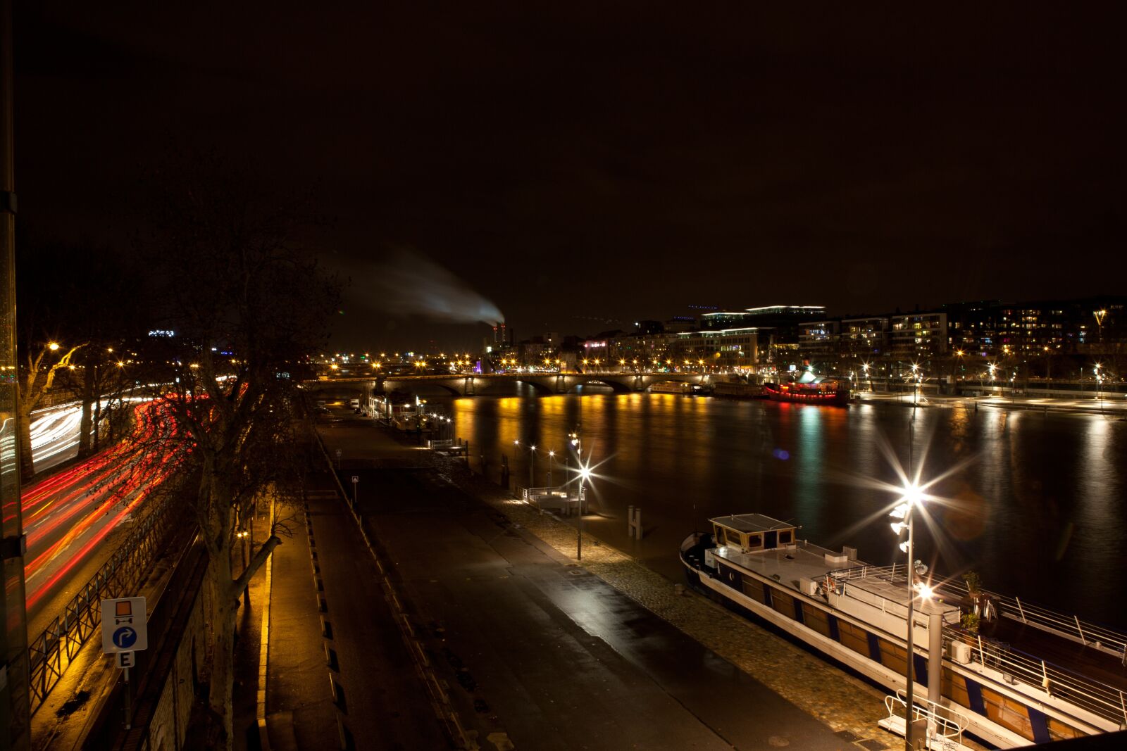 Canon EF 24-70mm F2.8L USM sample photo. Paris, seine, city night photography