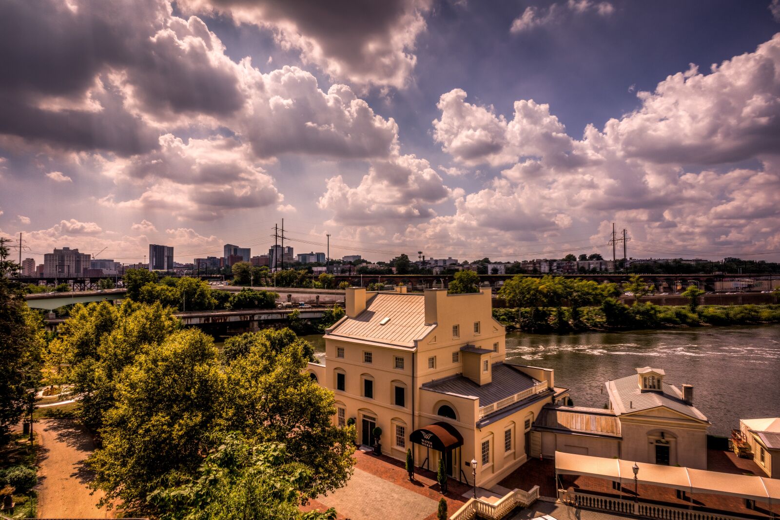 Sony FE 28mm F2 sample photo. Philadelphia, water works, landscape photography