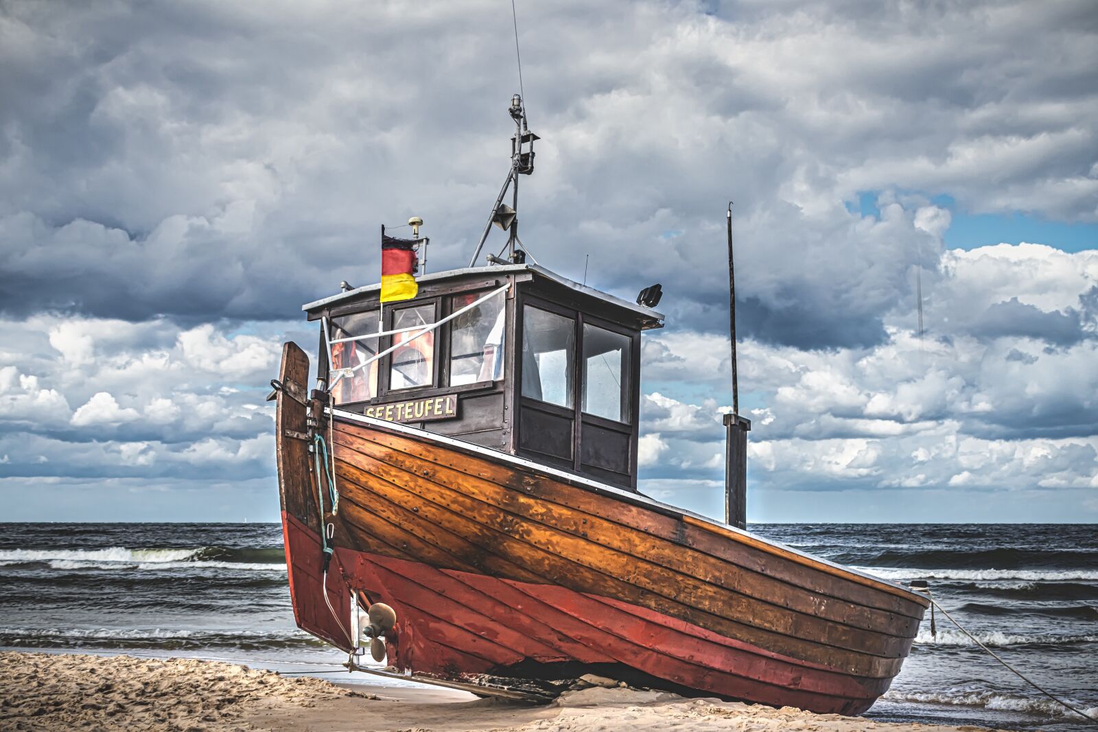 Canon EOS 80D sample photo. Ship, boat, fishing boat photography