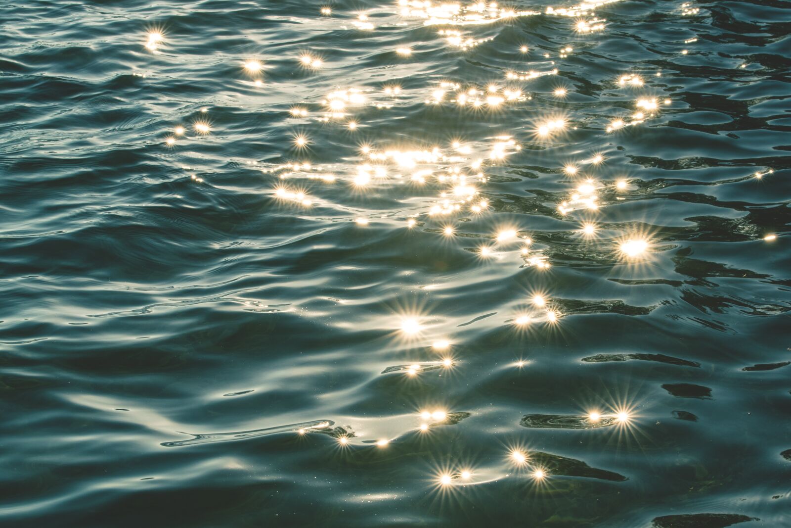 Nikon D5300 sample photo. Water, water surface, mirroring photography