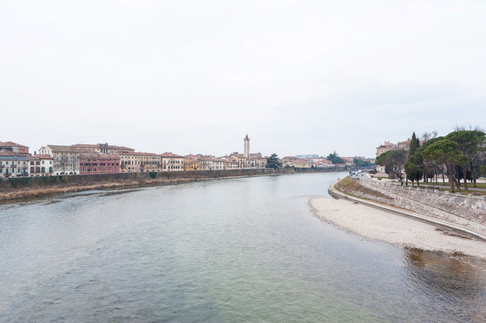 Nikon D700 sample photo. Italy, verona, river photography