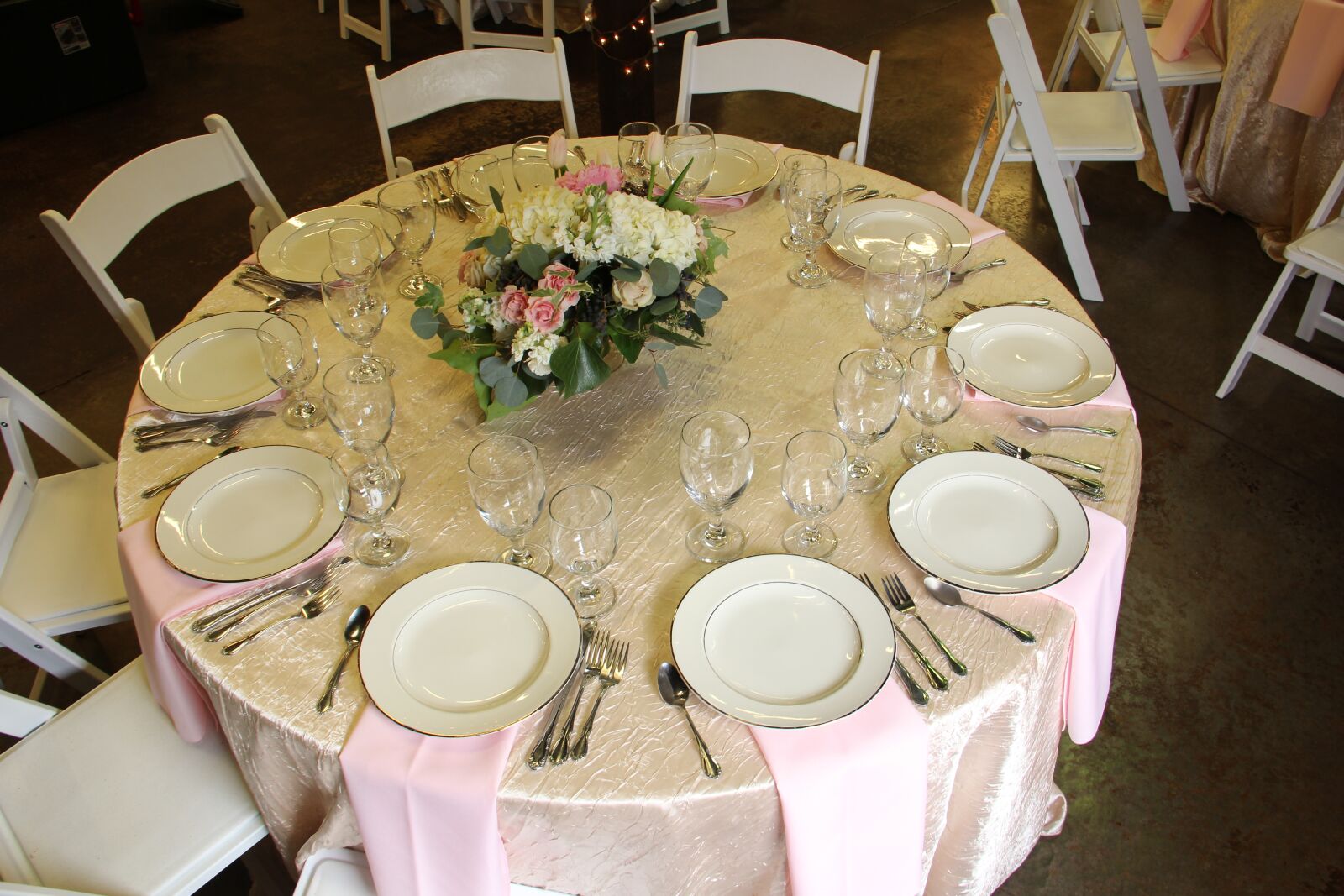Canon EOS 60D sample photo. Table, banquet, wedding photography