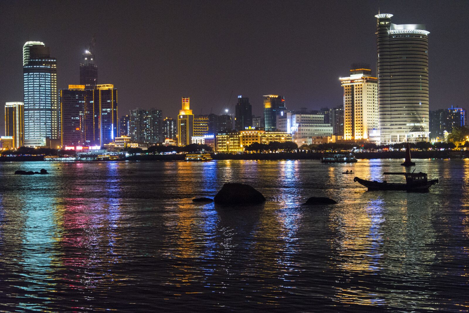Nikon D610 sample photo. Sea, harbour, boat photography