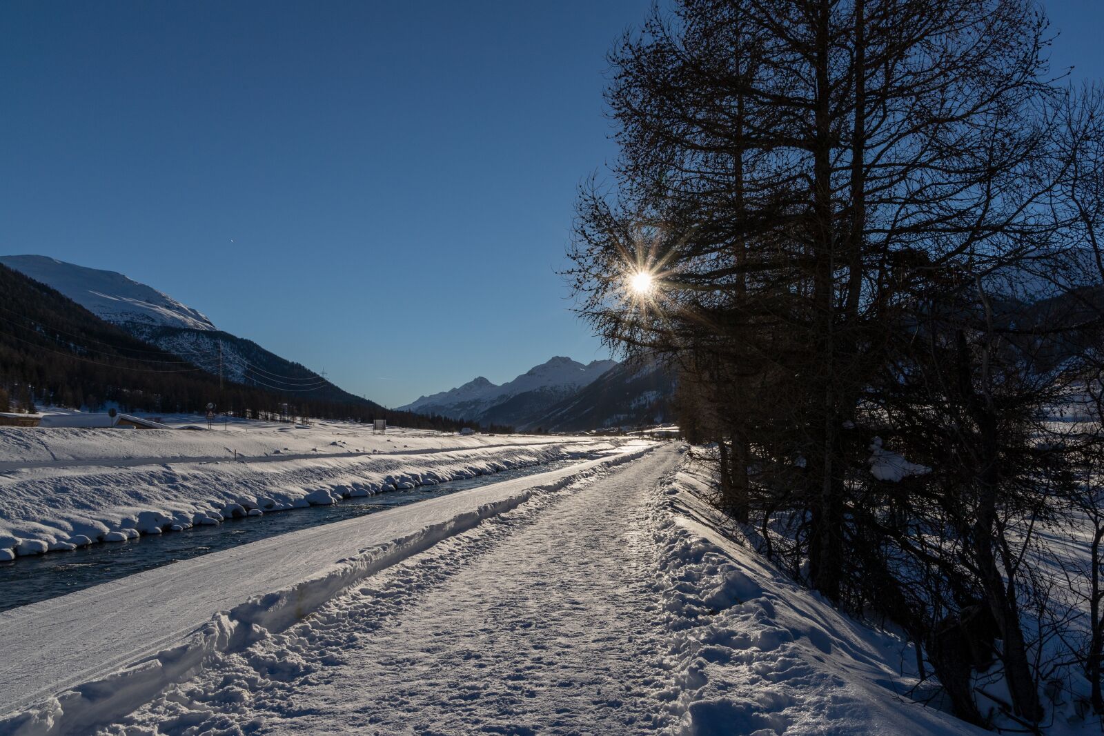 Canon EOS 6D Mark II sample photo. Snow, away, sun photography