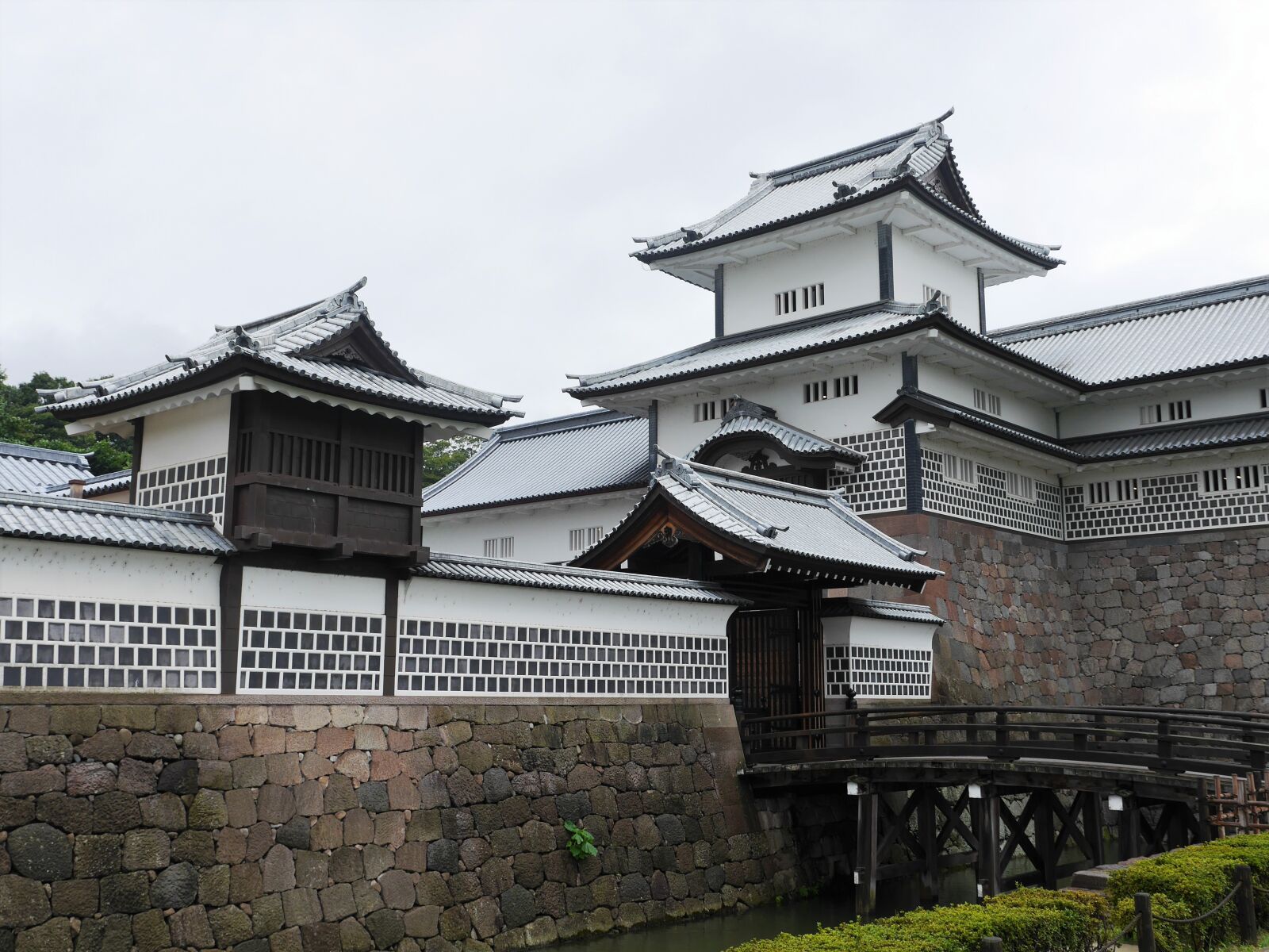 Panasonic Lumix DMC-G6 sample photo. Kanazawa castle, ishikawa prefecture photography