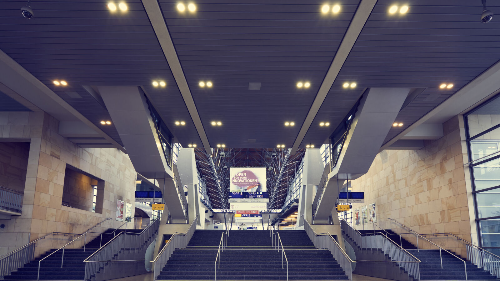 Sony a7R II + Sony Vario-Tessar T* FE 16-35mm F4 ZA OSS sample photo. Airport, architecture, building, ceiling photography