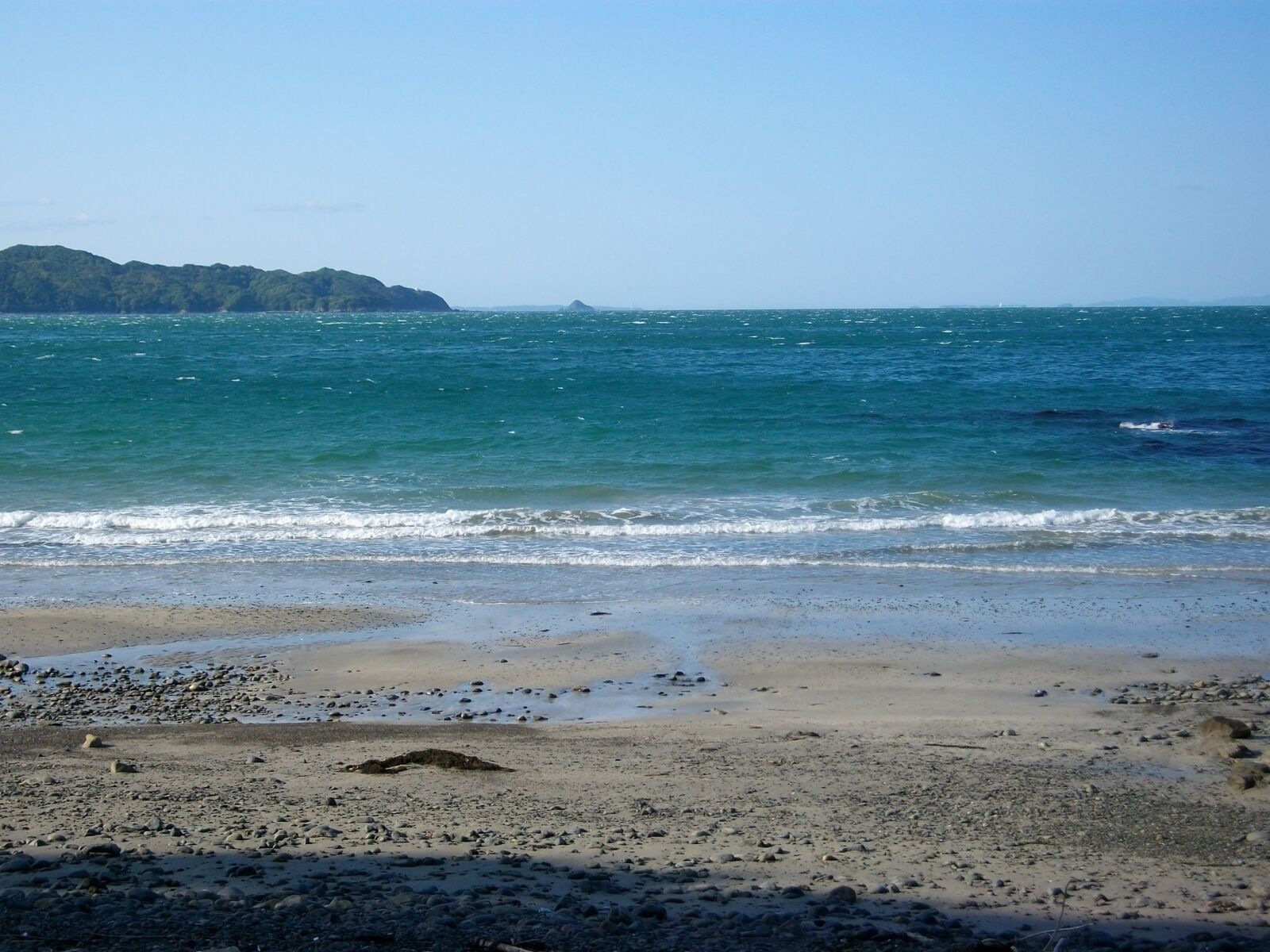 Pentax Optio E75 sample photo. Sea, coast, wave photography