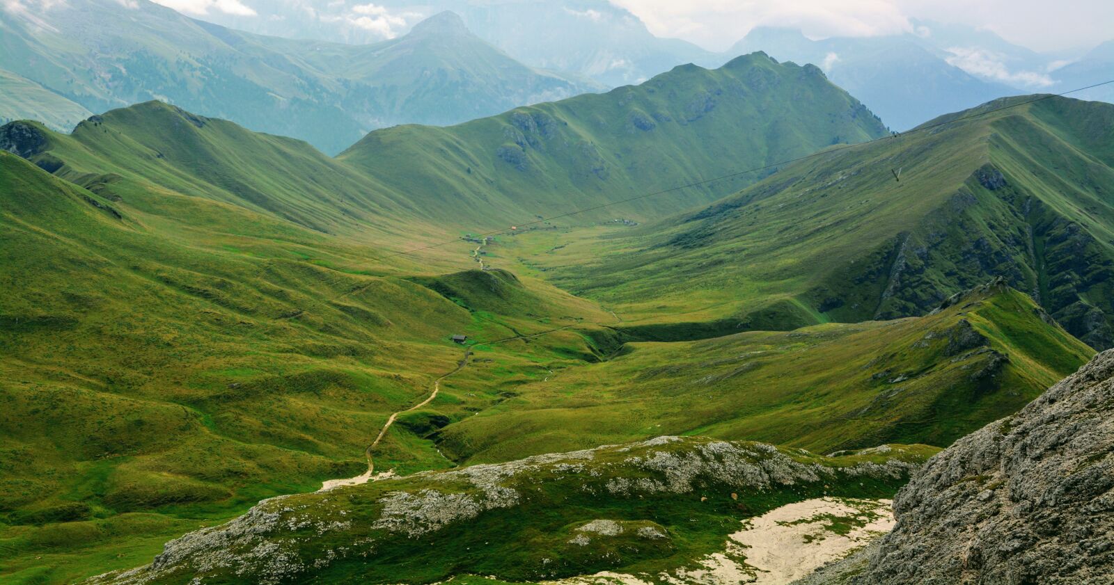 Nikon D7100 sample photo. Valle, green, mountain photography