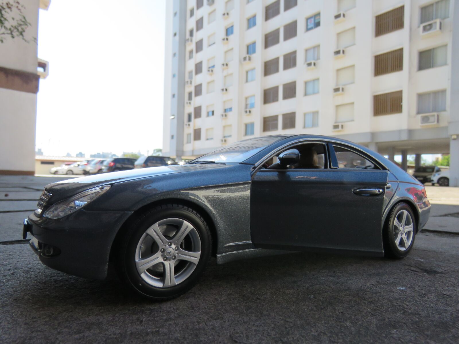 Canon PowerShot SX60 HS sample photo. Miniature, car, mercedes photography