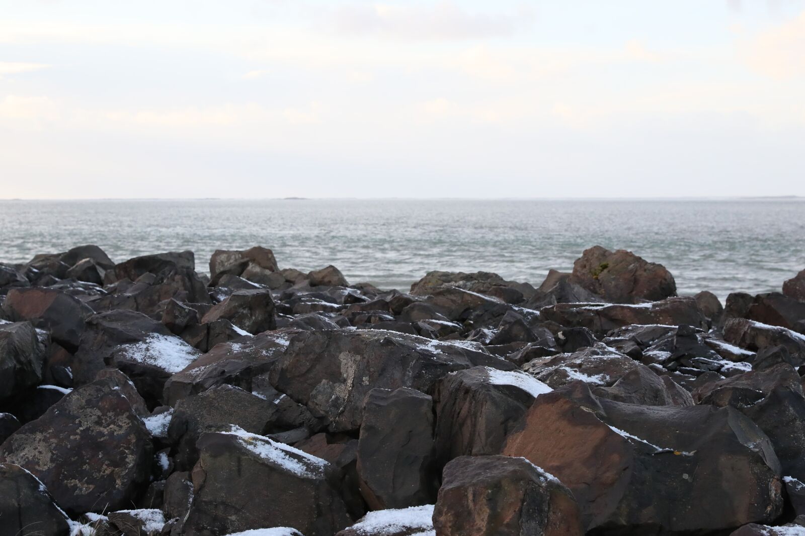 Canon EOS-1D X Mark II sample photo. Rocks, sea, stones photography