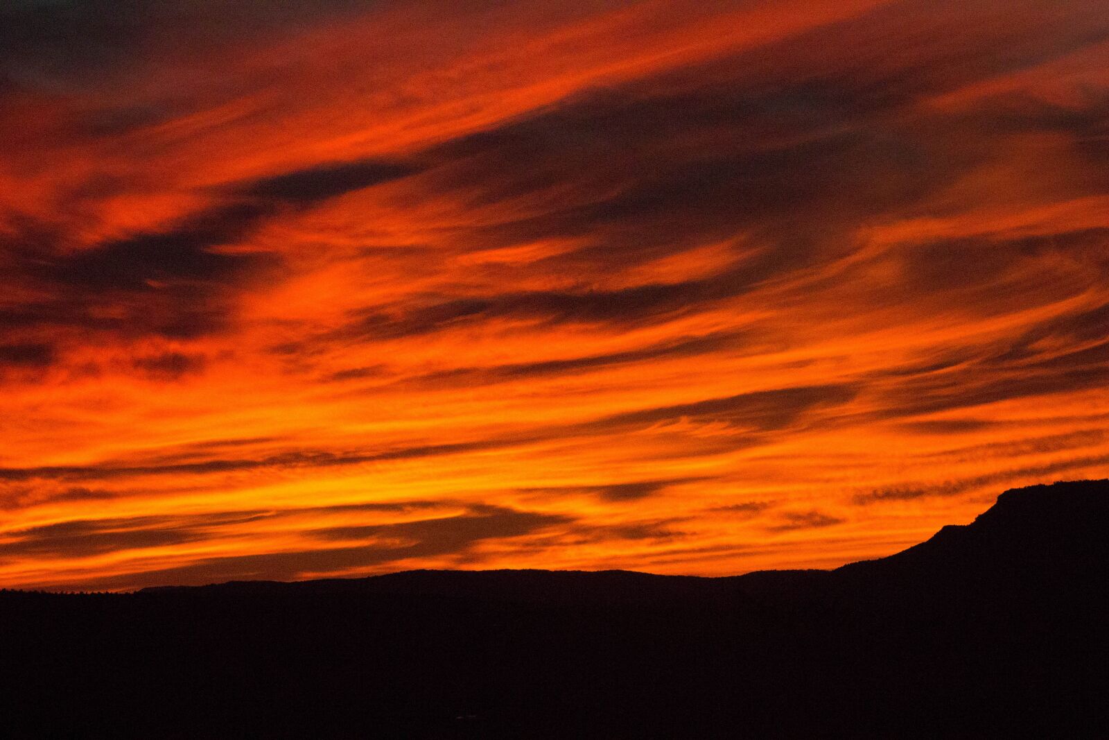 Canon EOS 600D (Rebel EOS T3i / EOS Kiss X5) sample photo. Sunset, orange, sky photography