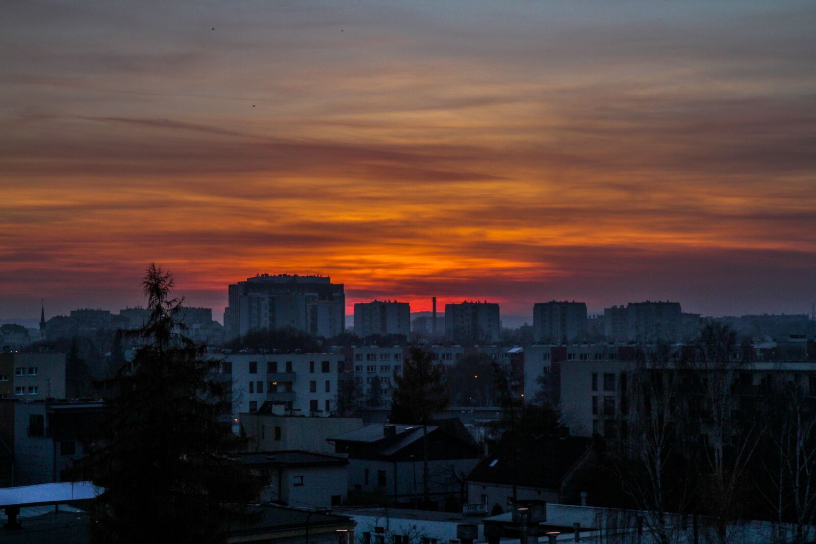Canon EF-S 17-55mm F2.8 IS USM sample photo. Krakow, poland, sky photography