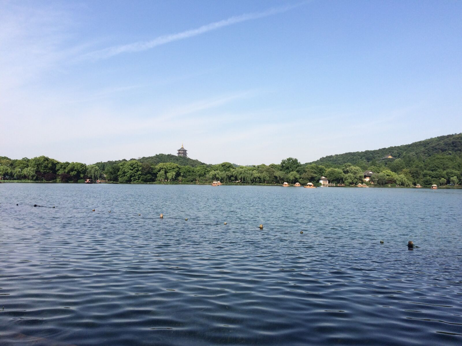 iPhone 5s back camera 4.15mm f/2.2 sample photo. Hangzhou, west lake, santan photography